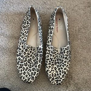 Size 10 memory foam slip on